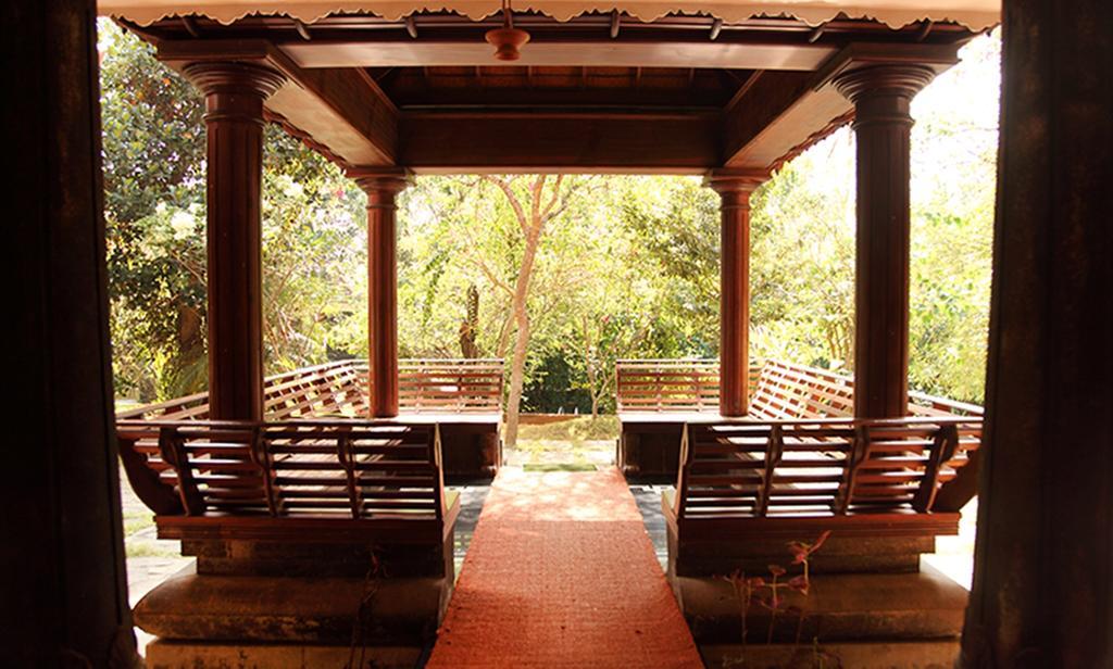 Amrutham Ayurvedic Village Resort Kovalam Exterior foto